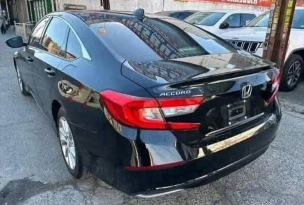 2019 Honda Accord LX - Image 2